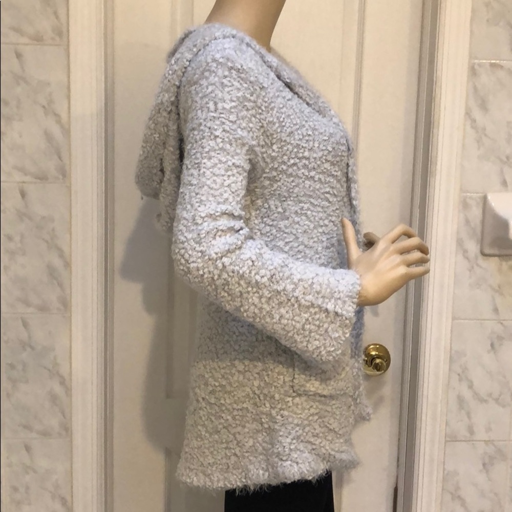 FUZZY GREY CARDIGAN SWEATER - Picture 5 of 8